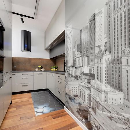 Cozy Apartments With Parking In The 19Th District By Noclegi Renters Varsovia Exterior foto