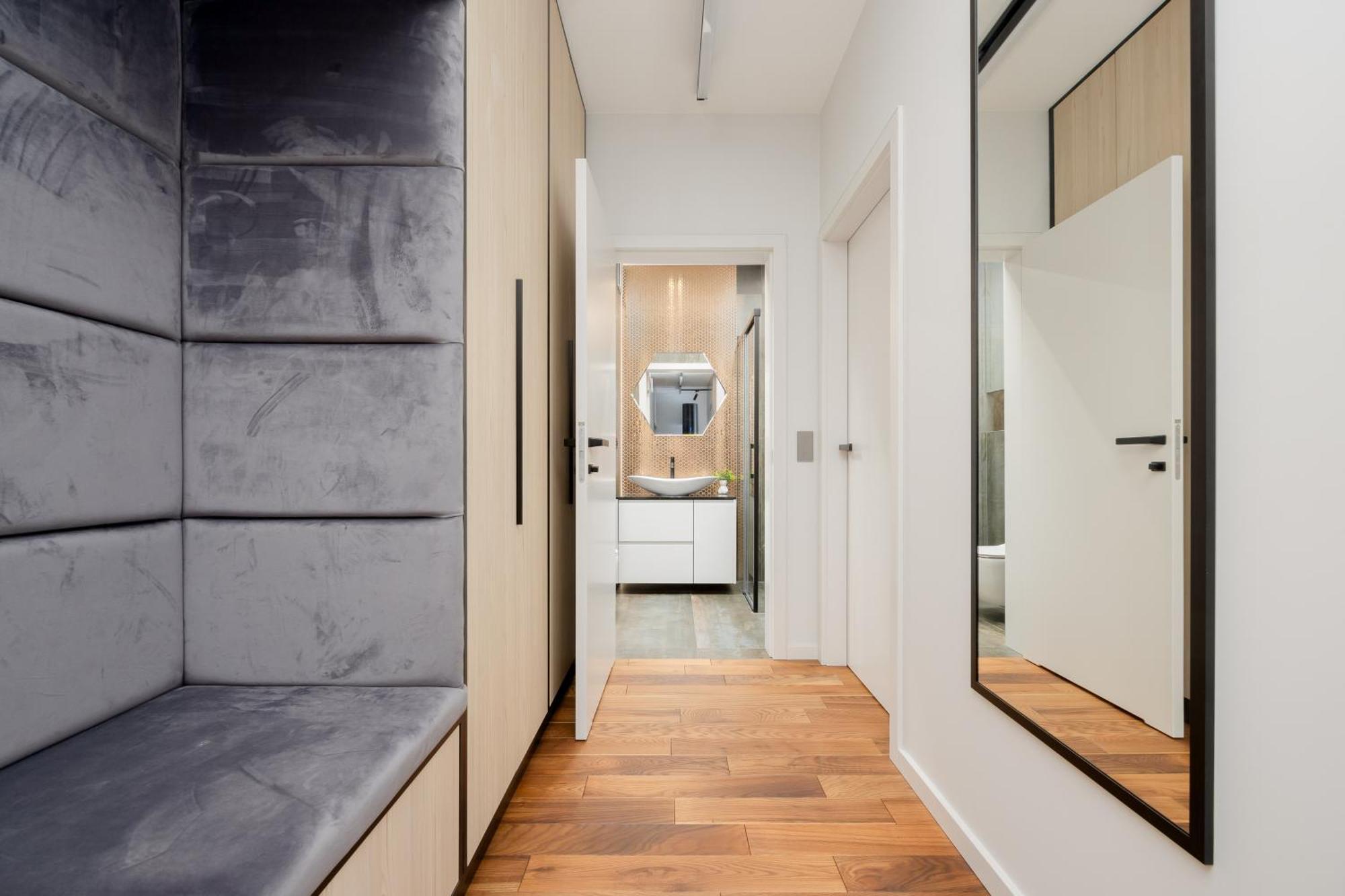 Cozy Apartments With Parking In The 19Th District By Noclegi Renters Varsovia Exterior foto